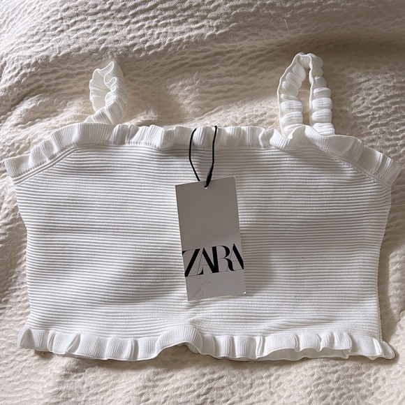 🤍 NWT ZARA White Cropped Ribbed Tank Ruffle Crop Top Large 0/3859/027/250/04 - Picture 4 of 6